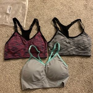 Sports bra